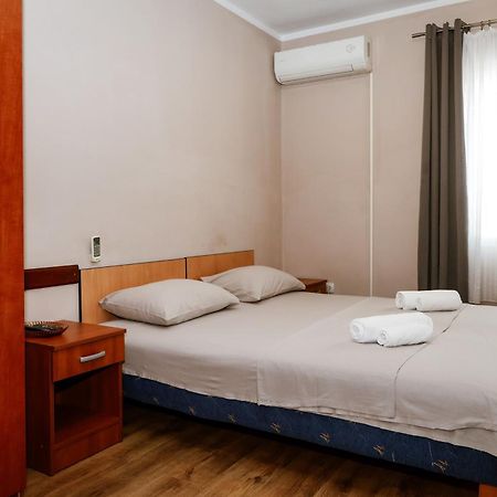 Apartments Djukic Tivat Exterior photo